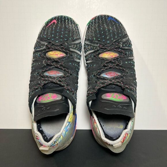 Kids NIKE LeBron XVIII 18 Multi Color Athletic Shoes / 6.5Y - 8 Womens - Picture 5 of 9